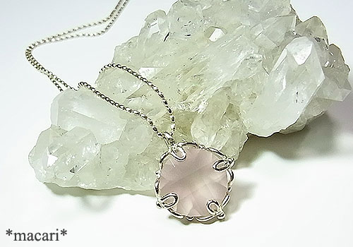 ���[�Y�N�H�[�c�@�`�F�b�J�[�J�b�g�@�y���_���g