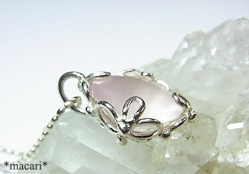 ���[�Y�N�H�[�c�@�`�F�b�J�[�J�b�g�@�y���_���g