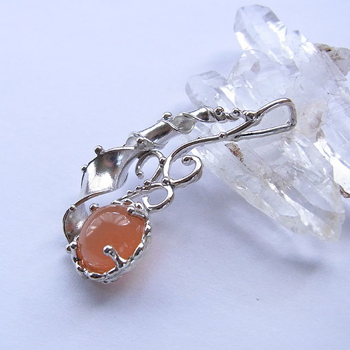 �I�����W���[���X�g�[���@�y���_���g