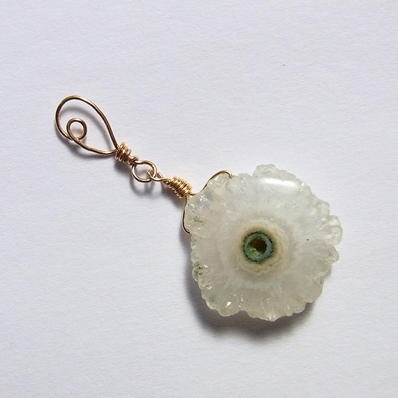 �\�[���[�N�H�[�c�@�y���_���g