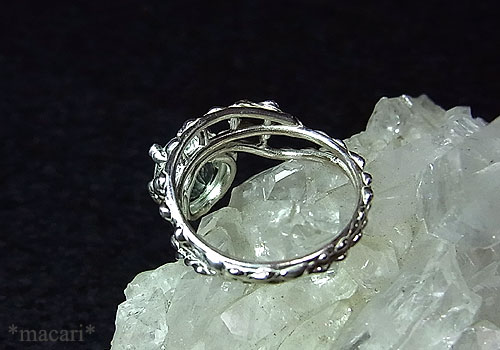 �x�����̃����O