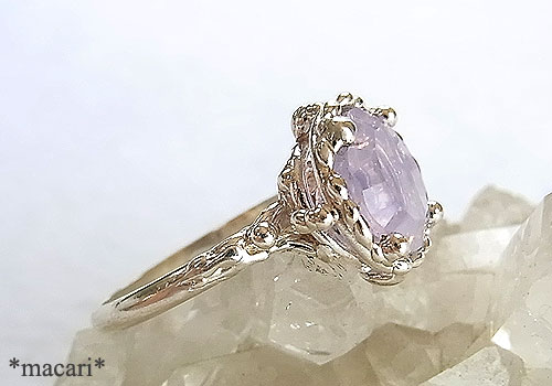 ���x���_�[�N�H�[�c�̃����O