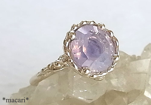 ���x���_�[�N�H�[�c�̃����O