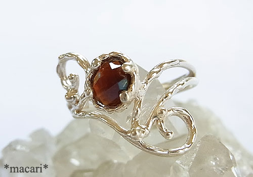 ���C���{�[�K�[�l�b�g�̃����O