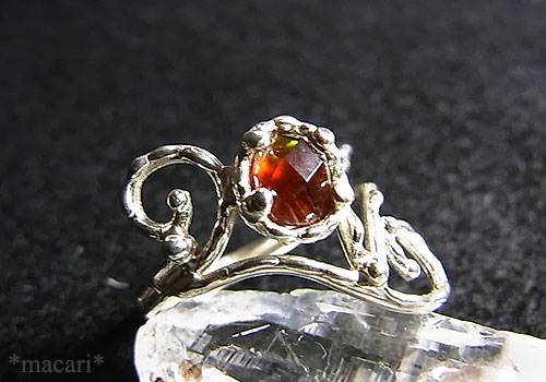 ���C���{�[�K�[�l�b�g�̃����O