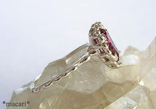 ���[�h���C�g�K�[�l�b�g�@�����O