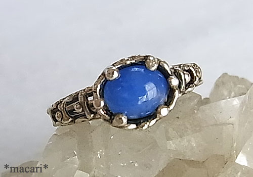 ���Y���C�g�E�A�t�K�i�C�g�̃����O