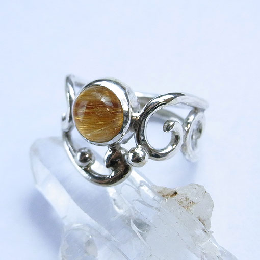 ���`���N�H�[�c�̓��������O