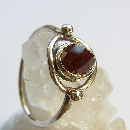 ���Y�@�K�[�l�b�g�@�V���o�[�����O