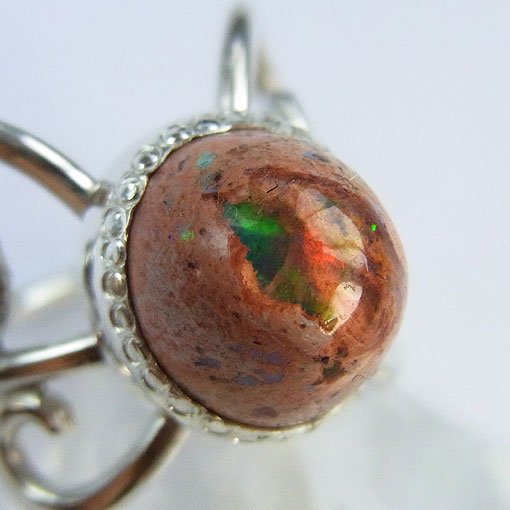 �J���e���I�p�[���̓����������O