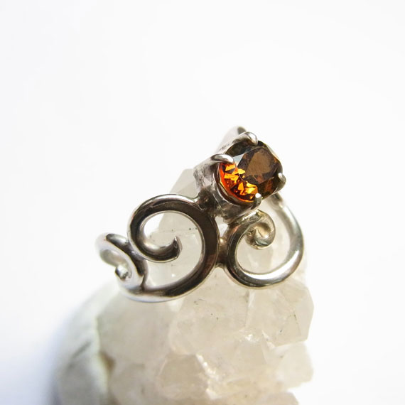 �A���_���T�C�g�@�A���_�����[�T�C�g�@�����O